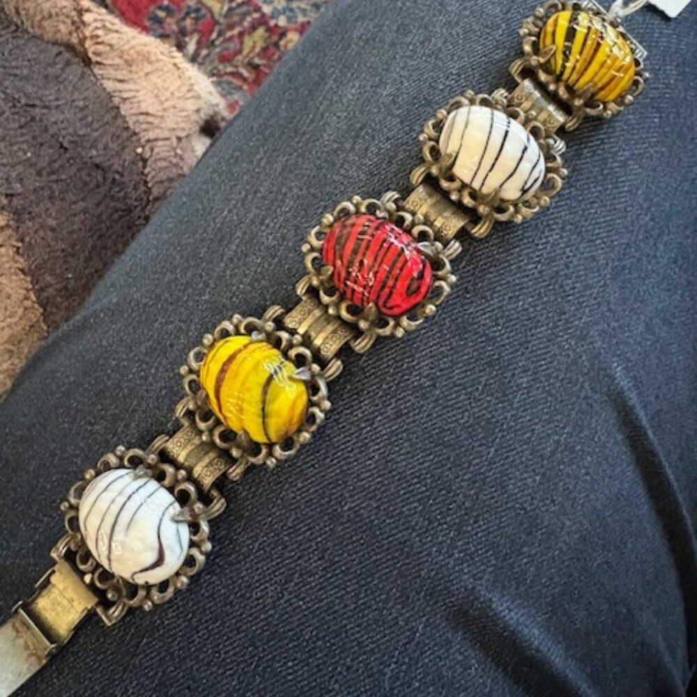 Stunning Vintage Chunky Glass Stones Bold 1950s 1960s Costume Jewelry Bracelet